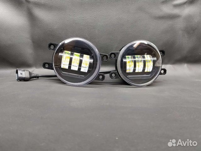 Противотуманные фары toyota Corolla