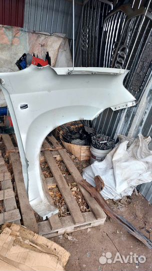 Крыло переднее левое. Hyundai Tucson. 2007г