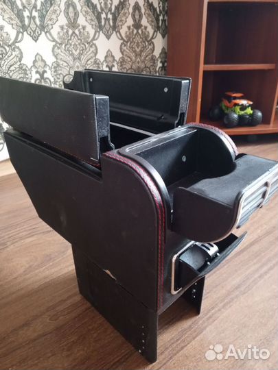 Универсальный подлокотник