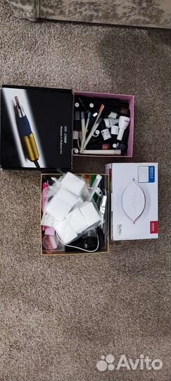 Все для маникюра однимлотм