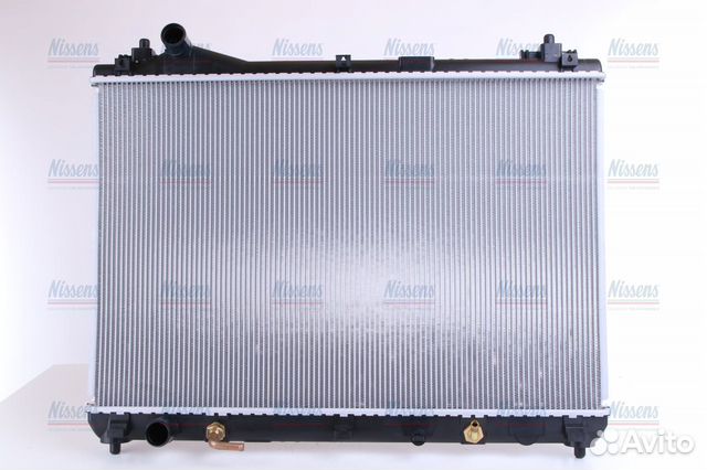 Радиатор охлаждения Suzuki Grand Vitara