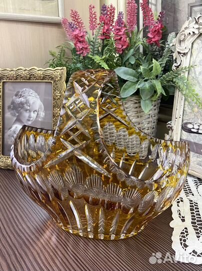 Хрустальная ваза - корзинка медовая.Германия