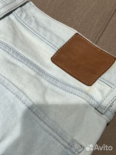 Джинсы женские levis