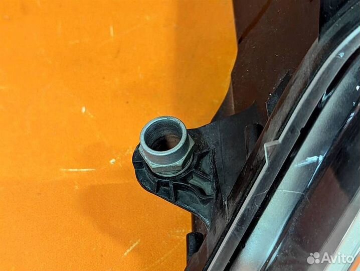 Фара левая w207 coupe E-class 651.911