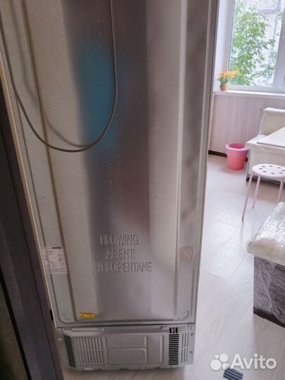 Холодильник бу lg