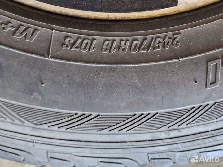 Toyo NP01 245/70 R16 107