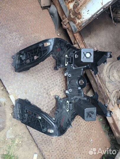 Пластик бордочки yamaha t max 500 3