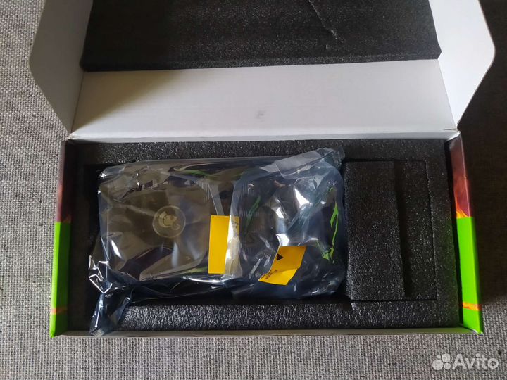 RTX 2060 Super 8gb Manli Gallardo