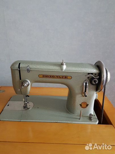 Швейная машина - 