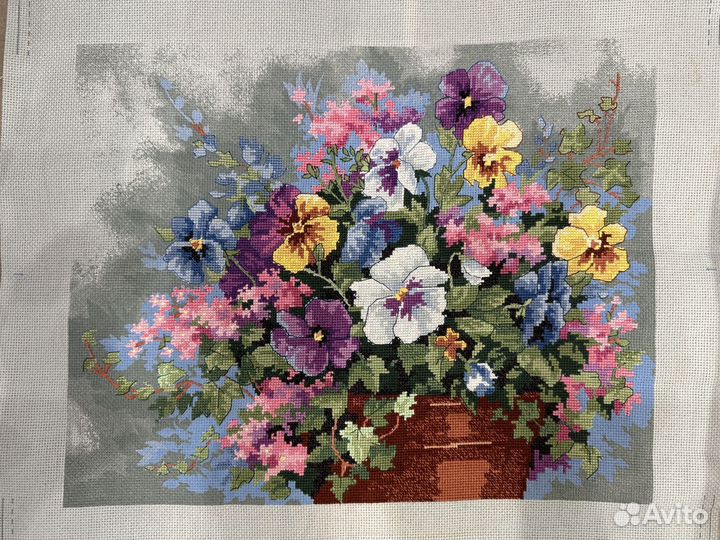 Картина вышитая крестом ручная работа