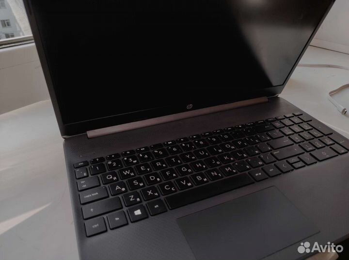 Ноутбук hp, переносная сумка для ноутбука