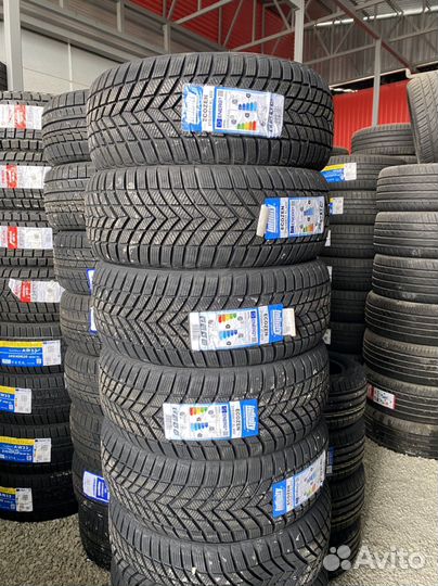 Infinity Tyres EcoZen 215/50 R17