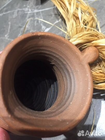 Керамические горшочки в соломенной связке Новые