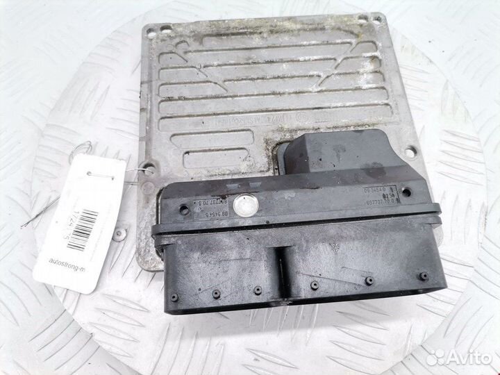 Блок для mercedes-benz C-Class (W203)