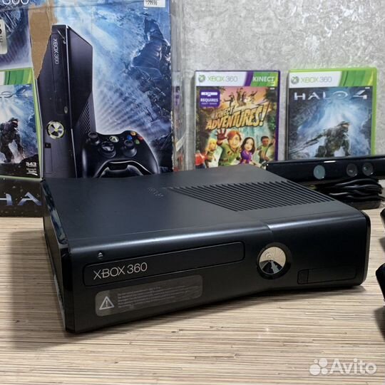 Xbox 360 Slim 250Gb Freeboot + 120Игр + 2Геймпада