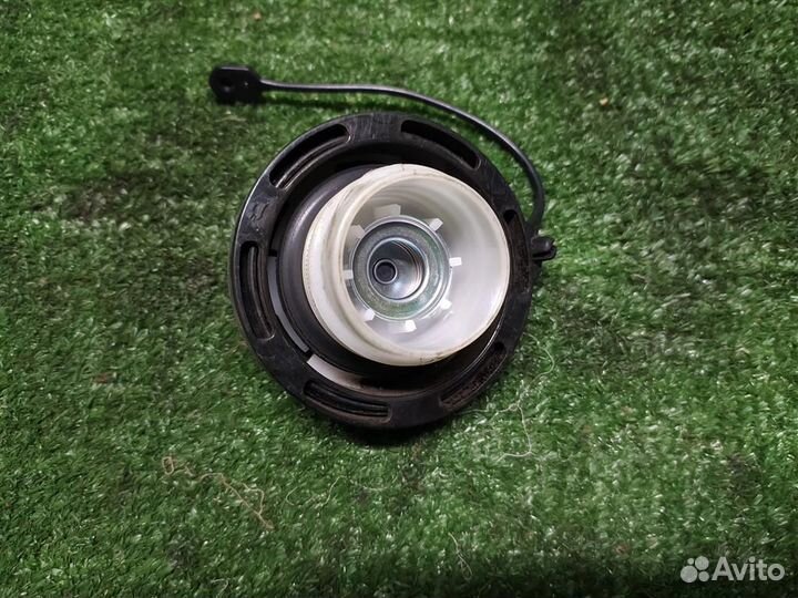 Крышка топливного бака KIA ceed (ED) 2010