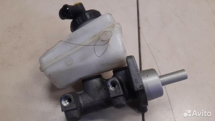 Главный тормозной цилиндр