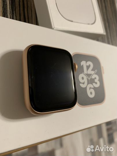 Часы apple watch se 40 mm 2022