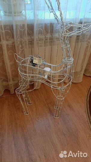 Новогодний олень светящийся