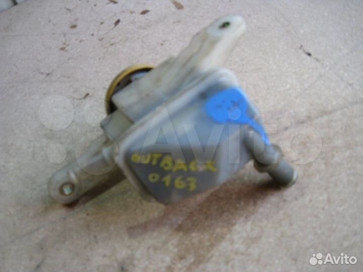 Бачок гур Subaru Legacy Outback B13 2003-2009