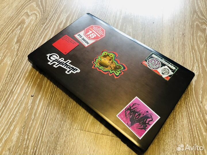 Ноутбуки на запчасти. Материнские платы рабочие