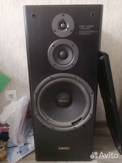 Трехполосные акустические колонки Sherwood
