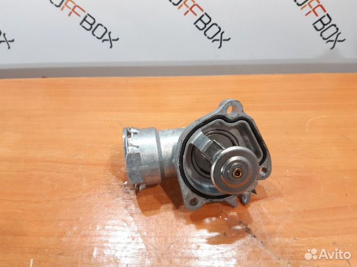 Термостат Mercedes S-Class W222 OM642 3.0 CDI 2015