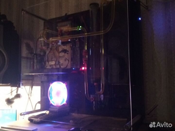 Компьютер кастомный