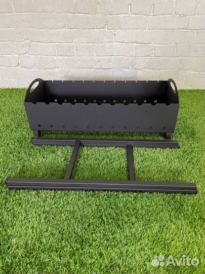 Мангал 3 мм., на ножках 700