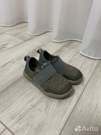 Кроссовки crocs c9