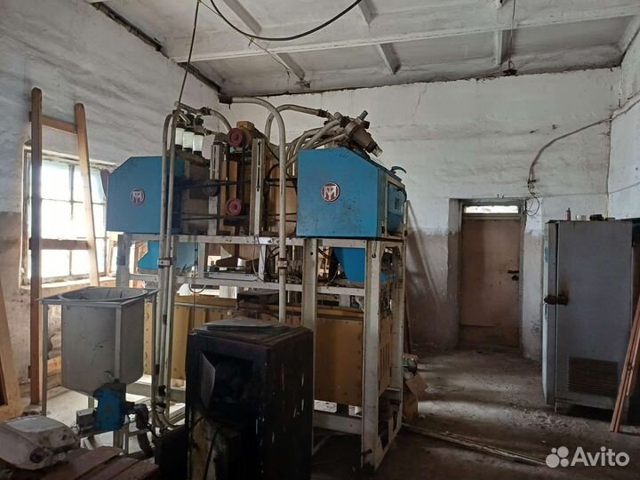 Зернодробилка,зерноочищающий станок