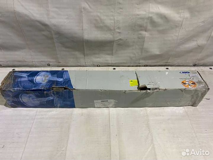 Привод в сборе правый VW Т5 304502 GKN (Loebro)