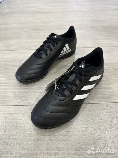 Бутсы дет Adidas сороконожки раз 35,5