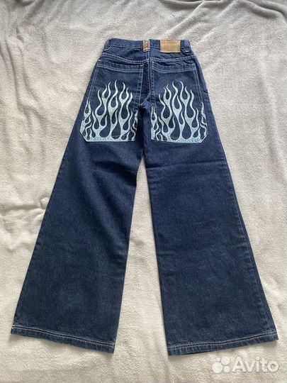 Женские джинсы/брюки в карусели