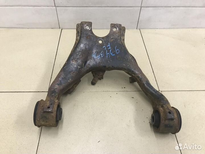 Рычаг передний верхний левый L200 (KB) 2006-2016