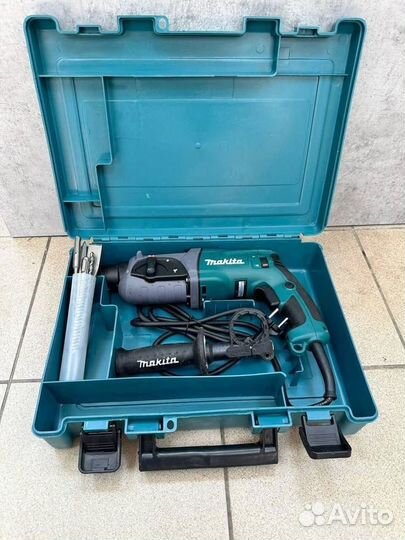 Перфоратор Makita HR 2470