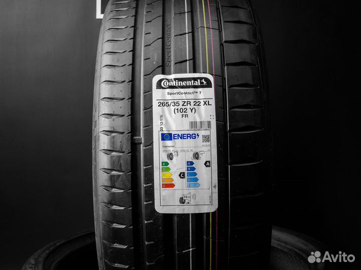 Continental ContiSportContact 7 295/30 R22 и 265/35 R22 102Y