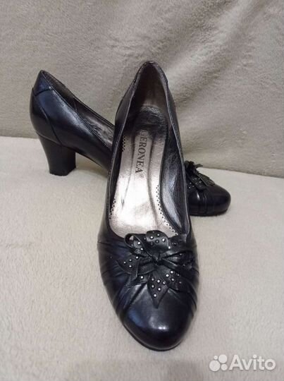 Туфли женские 39 размер натуральная кожа новые