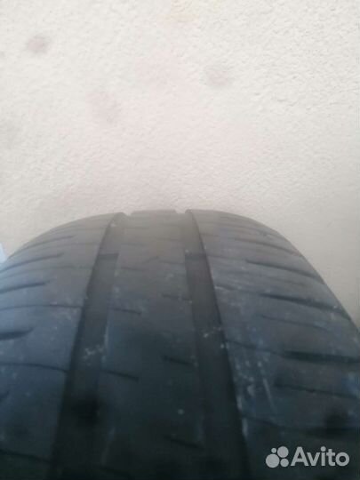 Michelin Defender XT 185/65 R15