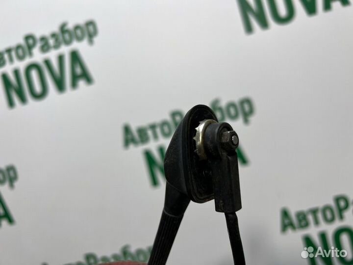 Антенна Nissan Almera N16 1.5 QG15 2005