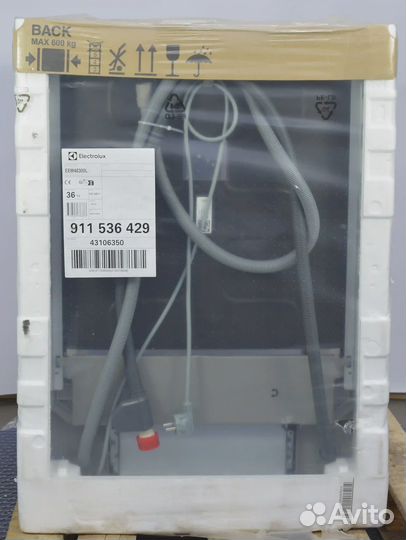 Встраиваемая посудомоечная машина electrolux EEM4