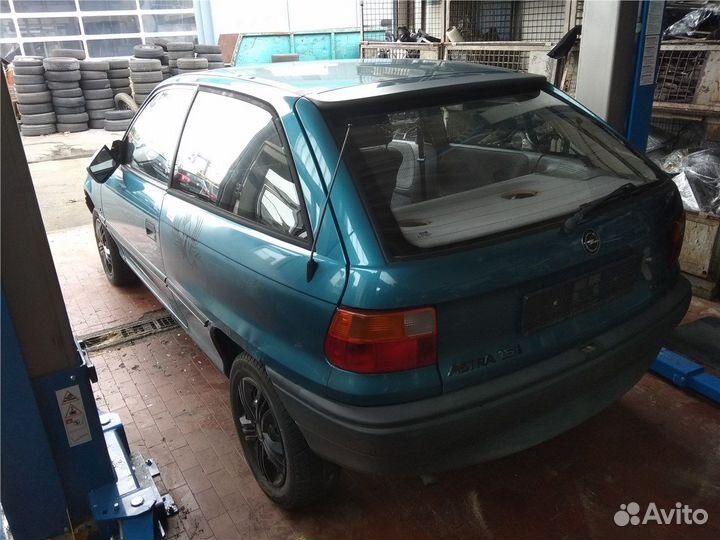 Разбор на запчасти Opel Astra F 1991-1998