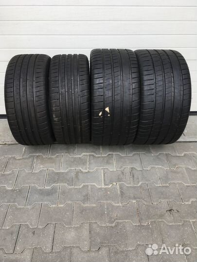 Michelin Pilot Sport 4 S 245/35 R20 и 305/30 R21 95Y