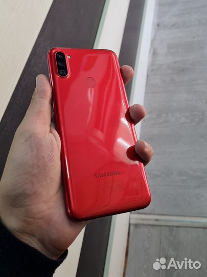 Samsung A11 2/32gb
