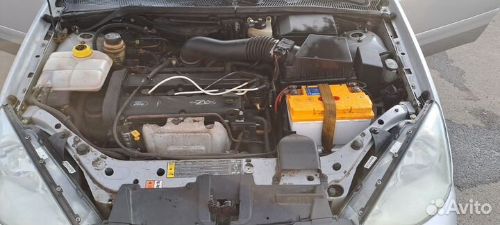 Ford Focus 2.0 МТ, 2001, 2 300 км