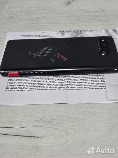 Asus ROG Phone 5s, 18/512 ГБ