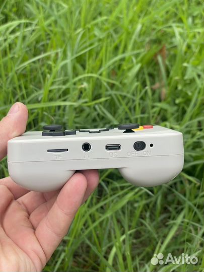 Игровая приставка М18