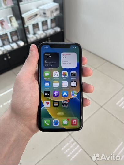 iPhone Xr, 64 ГБ