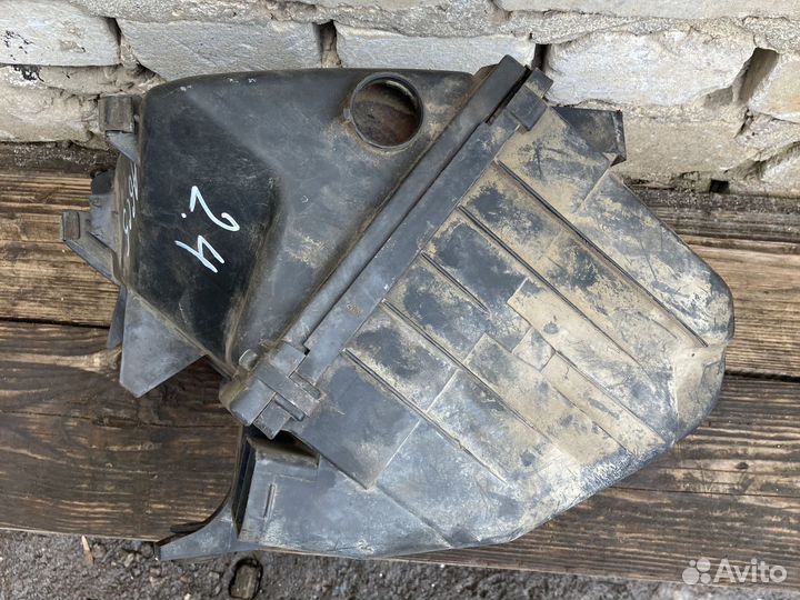 Корпус воздушного фильтра Ауди а6 с5