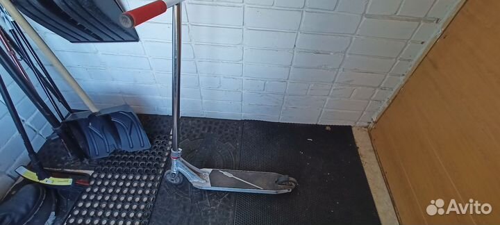 Трюковой самокат (кастом)